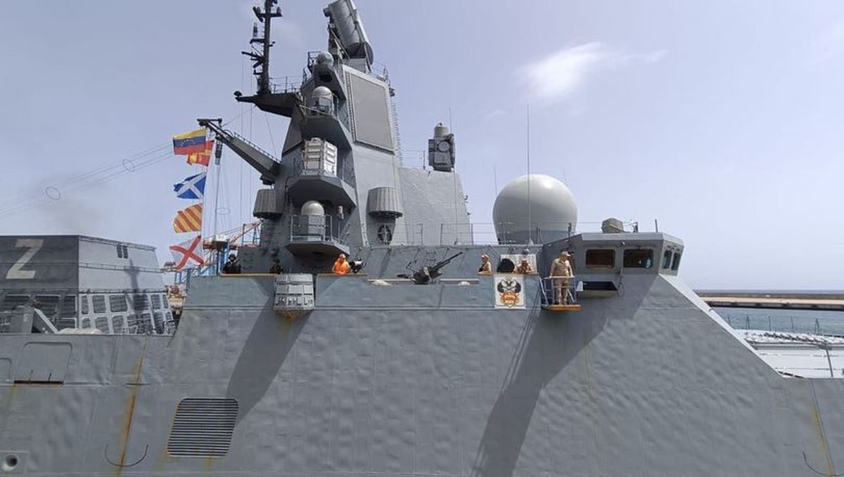 Fragata 'Almirante de la Flota de la Unión Soviética Gorshkov', que junto al petrolero 'Akademik Pashin' -buques de la rusa Flota del Norte- visitaron Venezuela en julio 2024. Fragata 'Almirante de la Flota de la Unión Soviética Gorshkov', que junto al petrolero 'Akademik Pashin' -buques de la rusa Flota del Norte- visitaron Venezuela en julio 2024.