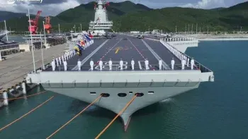 China exhibe su arsenal nuclear a USA y su nuevo portaviones electromagnético