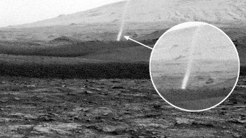 Marte con sus cosas extrañas. Marte con sus cosas extrañas.