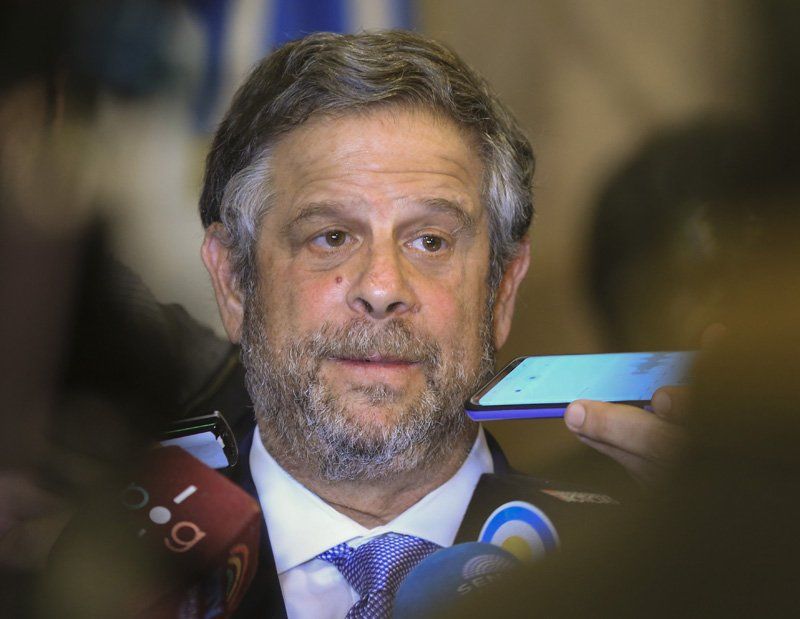 El ex ministro de salud de Mauricio Macri, Adolfo Rubinstein, se presentará como pre candidato en el espacio Adelante Ciudad, una corriente del radicalismo que acompaña la línea de Maximiliano Abad y Facundo Manes en la provincia.