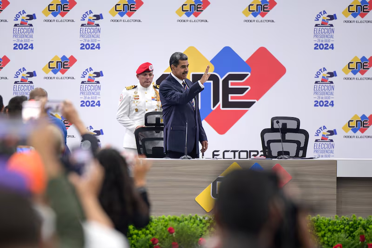 Maduro sigue pisando fuerte en Venezuela. Maduro sigue pisando fuerte en Venezuela. 