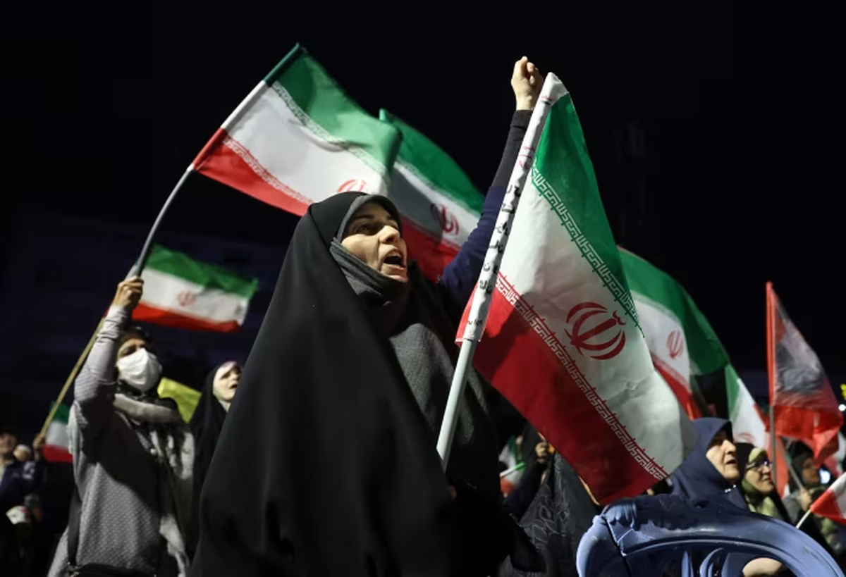 Manifestación en apoyo al régimen iraní en Teherán el viernes. | ABEDIN TAHERKENAREH / EPA / SHUTTERSTOCK Manifestación en apoyo al régimen iraní en Teherán el viernes. | ABEDIN TAHERKENAREH / EPA / SHUTTERSTOCK