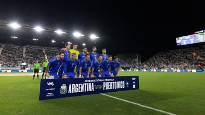 Selección Argentina 6 - Puerto Rico 0: caras nuevas en un entrenamiento a puertas abiertas