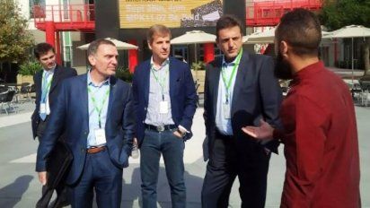 Massa también de gira en USA, apunta a las empresas tecnológicas