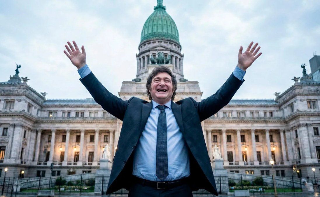 Ficción de Grok de Javier Milei en el Congreso.