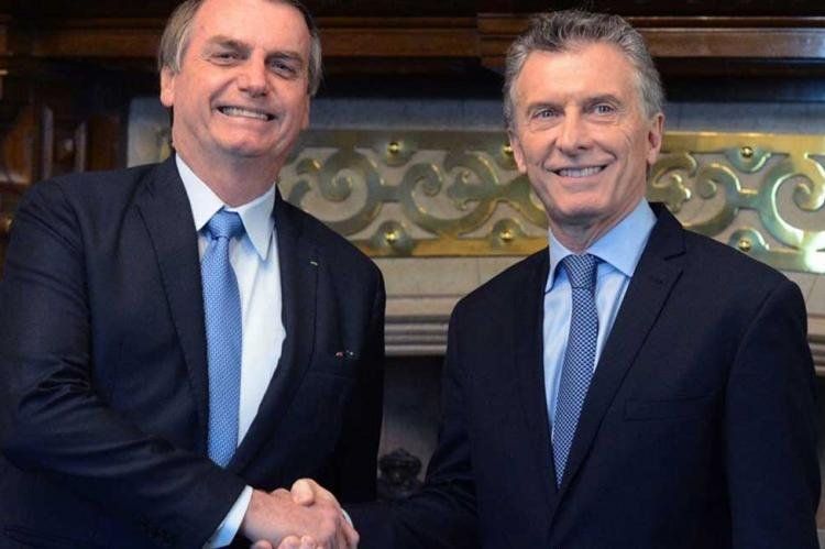 macri y bolsonaro.jpg