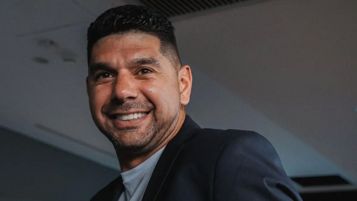 El ex jugador y ex mánager de San Lorenzo, Néstor Ortigoza, fue denunciado este miércoles (28/08) por violencia de género contra su ex pareja. El ex jugador y ex mánager de San Lorenzo, Néstor Ortigoza, fue denunciado este miércoles (28/08) por violencia de género contra su ex pareja.