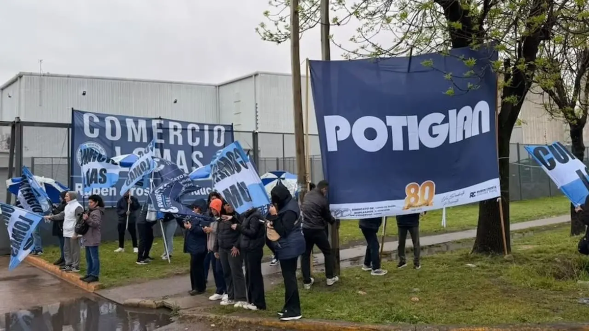 El gremio dijo que no son 53 los despedidos, sino que habría otros 42 de otros sectores de la compañía, lo que elevaría el número total a 95.