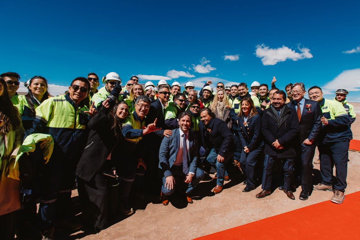 Todos los presentes juntos en plena zona de salares Todos los presentes juntos en plena zona de salares