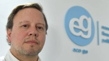 Menescaldi habló sobre las barreras de la economía y el riesgo de pérdida de cohesión social. Menescaldi habló sobre las barreras de la economía y el riesgo de pérdida de cohesión social.