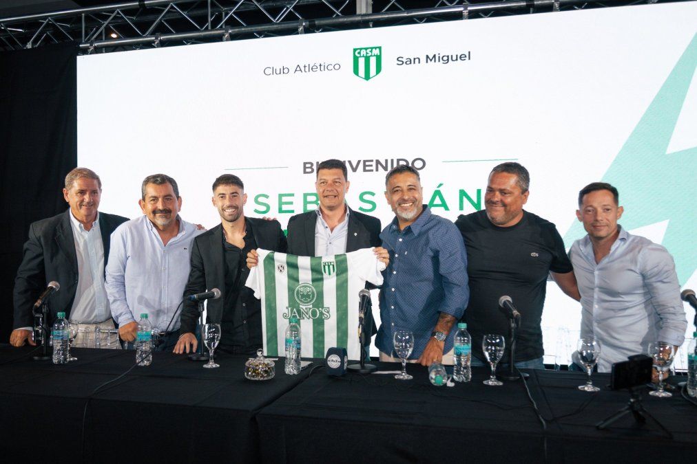 Sebastián Battaglia es el DT de San Miguel