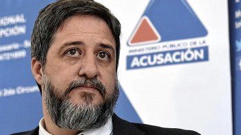 Matías Edery denunciado por sus colegas Pablo Socca y Miguel Moreno genera un gran revuelo en la Fiscalía de Rosario. Matías Edery denunciado por sus colegas Pablo Socca y Miguel Moreno genera un gran revuelo en la Fiscalía de Rosario.