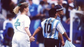 maradona: a 30 anos del me cortaron las piernas