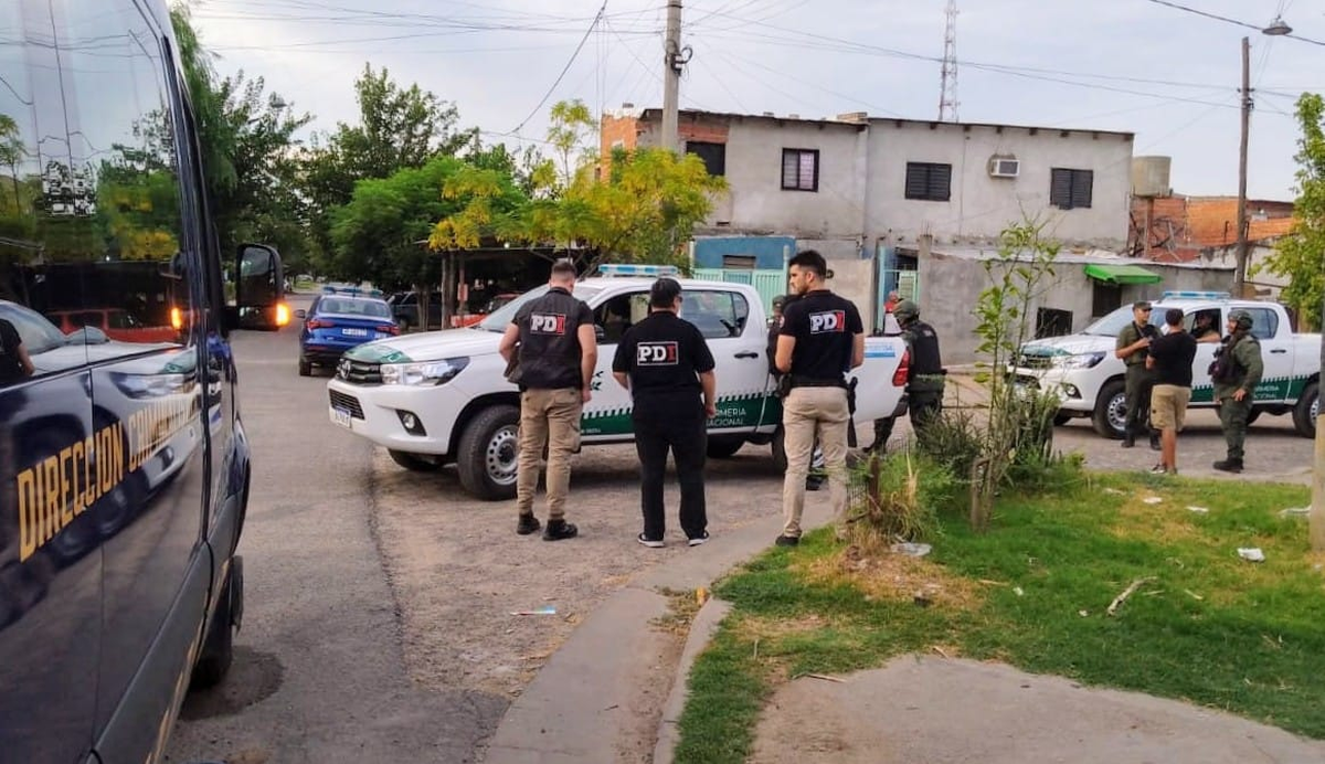 Investigan las circunstancias del hecho. Investigan las circunstancias del hecho.