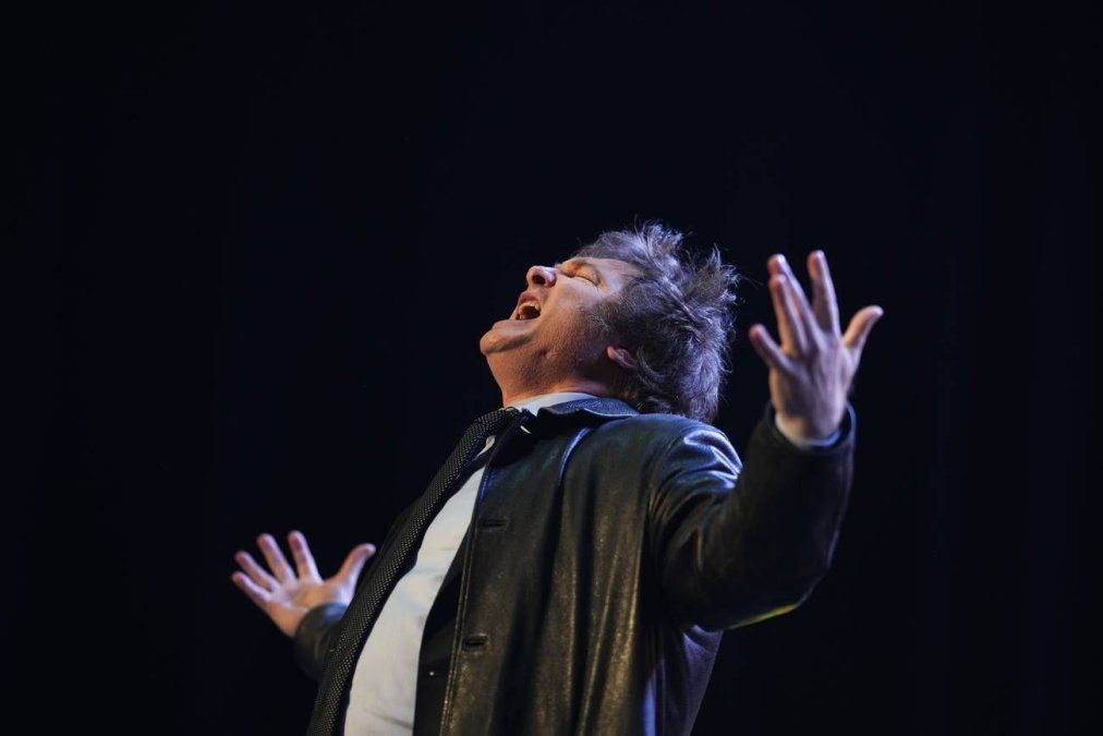 Javier Milei inicia una semana decisiva con el foco en el cierre de las sesiones extraordinarias y la consolidación de la reforma laboral.&nbsp;