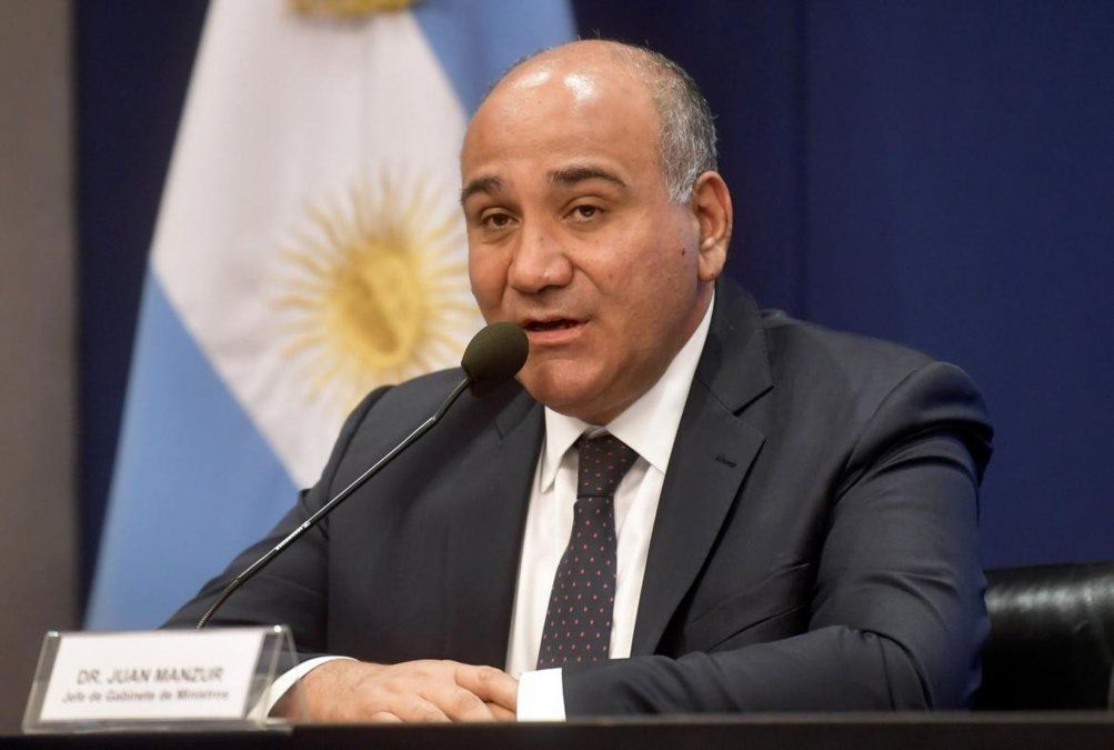 Juntos por el Cambio (JxC) presentó cuestionamientos a la candidatura para vicegobernador de Juan Manzur, el gobernador que transita los últimos meses de su segundo mandato y busca seguir en el Ejecutivo, ahora secundando a su actual vice, Osvaldo Jaldo.