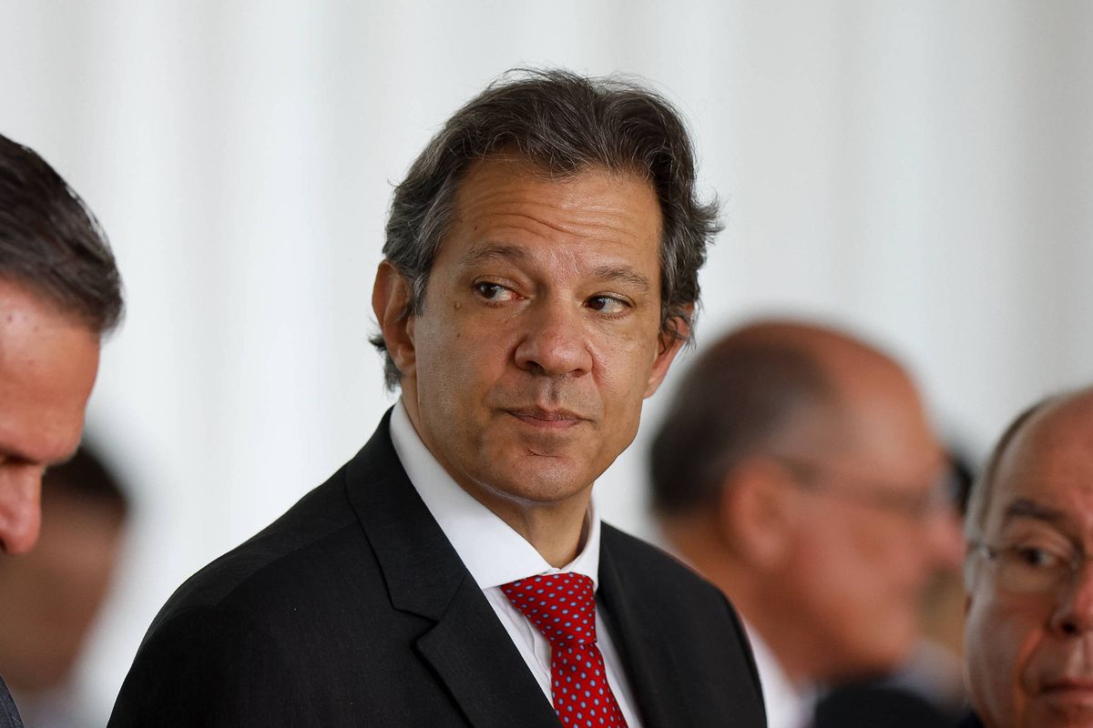 Fernando Haddad dejó Economía para ir a Sao Paulo a intentar impedir una derrota abultada. Fernando Haddad dejó Economía para ir a Sao Paulo a intentar impedir una derrota abultada.