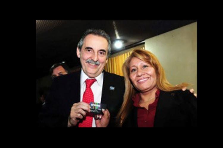 Moreno junto a Yolanda Durán. (Foto: Télam)