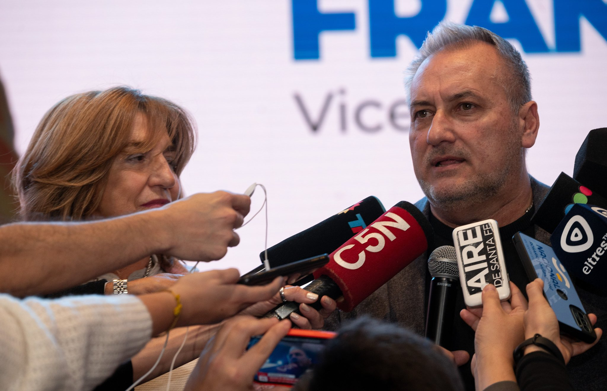 Marcelo Lewandowski desde su búnker en comunicación con la prensa Marcelo Lewandowski desde su búnker en comunicación con la prensa