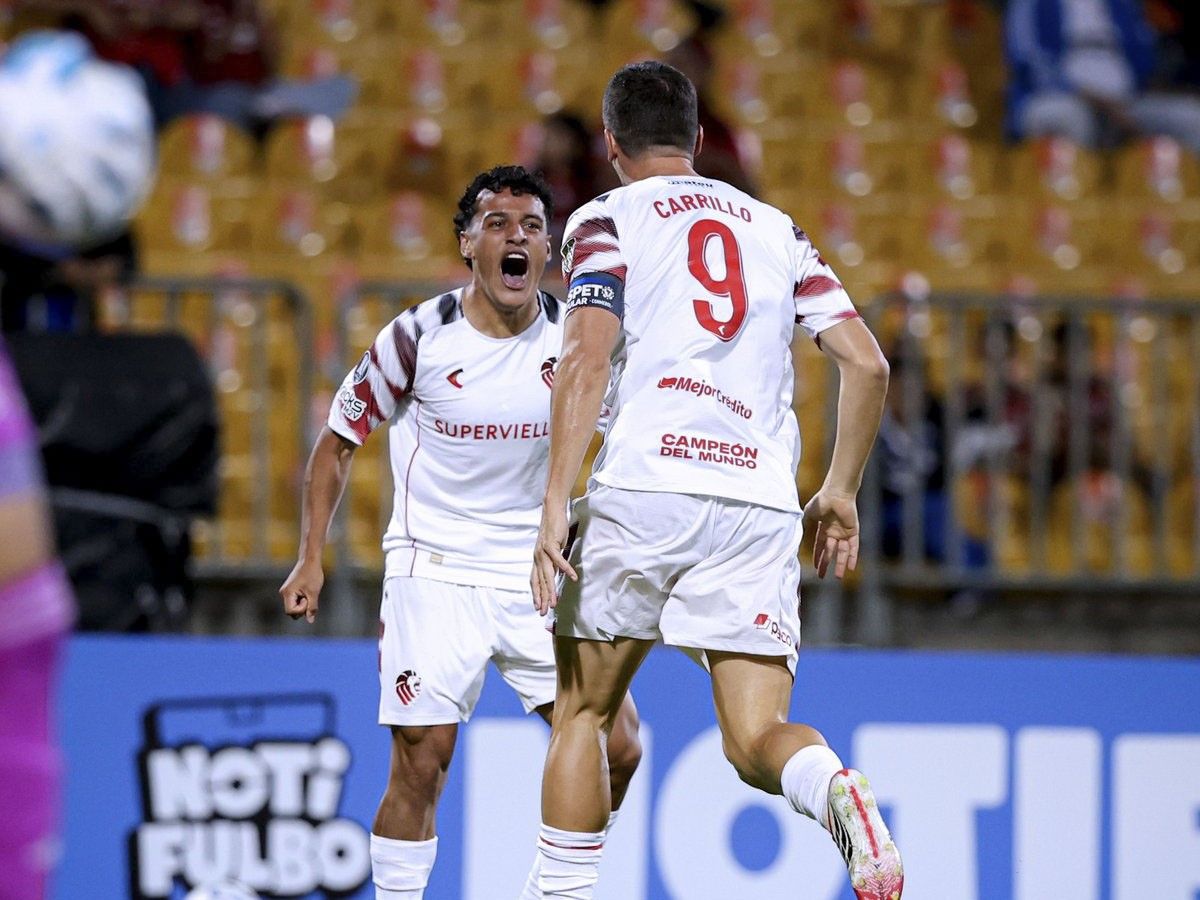 Estudiantes, con el sueño vivo de Copa Libertadores