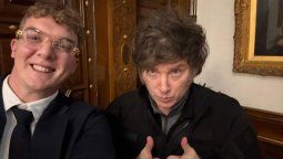 Hayden Davis, uno de los impulsores de $LIBRA, con Javier Milei en Casa Rosada. Hayden Davis, uno de los impulsores de $LIBRA, con Javier Milei en Casa Rosada.