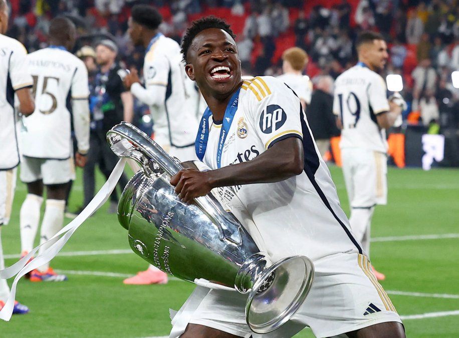 Tironeo económico entre Real Madrid y la FIFA. Por ahora, no hay MdC para la Casa Blanca. (NA).