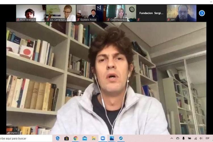 Martín Lousteau en la videoconferencia.