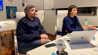 Cortocircuito K: Mayra Mendoza le pegó a Roberto Navarro