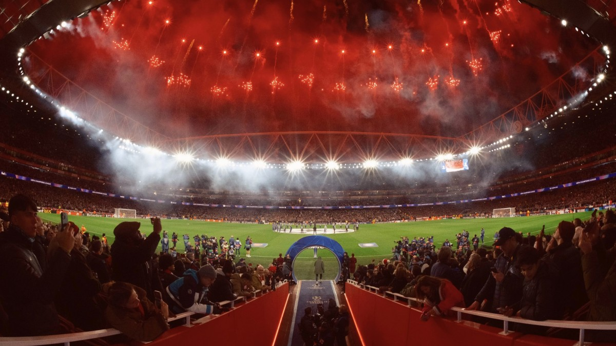 Arsenal y Paramount+ crean contenidos de fútbol y cultura, transformando a los jugadores en puentes mediáticos. Arsenal y Paramount+ crean contenidos de fútbol y cultura, transformando a los jugadores en puentes mediáticos.