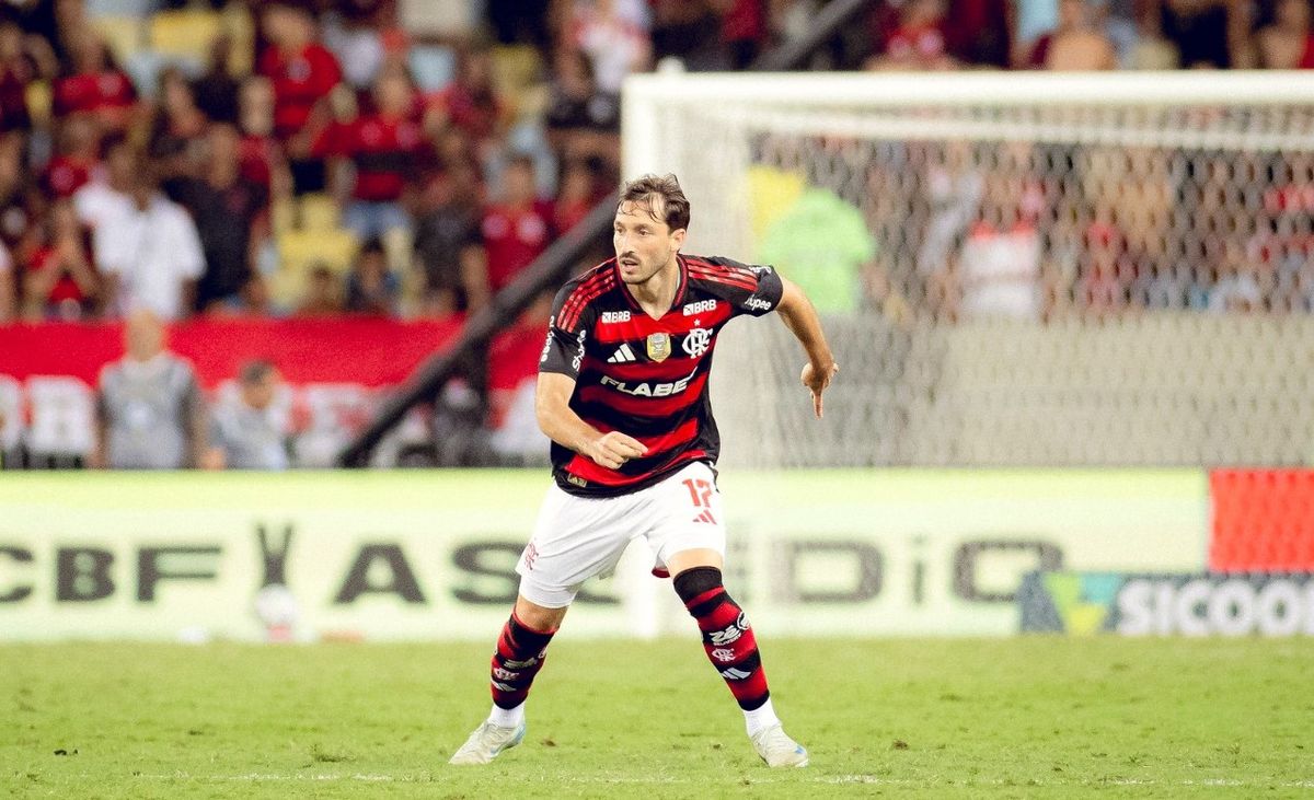 Matías Viña deja el Brasileirao para sumarse a la Liga Profesional de Fútbol