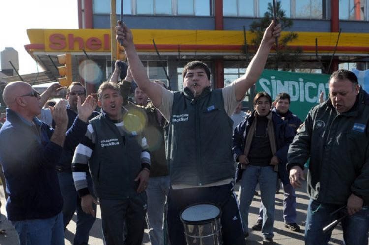 Que ni se les ocurra hacer un desalojo, advirtió Pablo Moyano. (Foto: Télam)