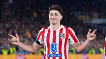 Julián Alvarez decidió su futuro: ¿Se queda en Atlético de Madrid o se va a Barcelona?