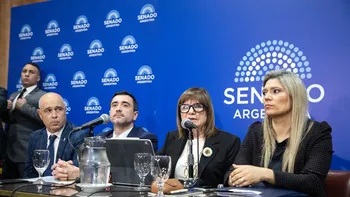 'Sturze' no pega ni 1 ni 2: Revés de Patricia Bullrich (Hojarasca) y Nadia Márquez (Sociedades)