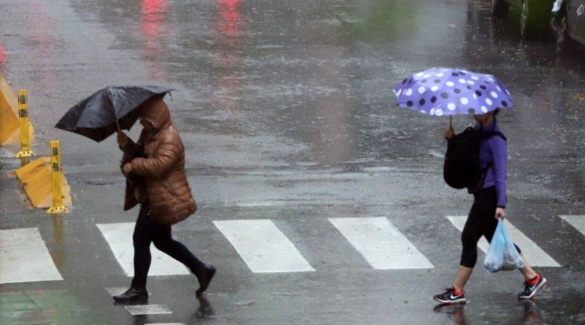 Jornada con fuertes lluvias en la Ciudad de Buenos Aires.