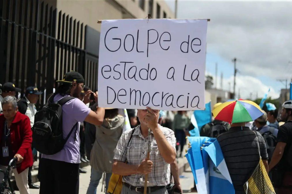 Guatemala en caos: Rapiñaje electoral y golpe técnico