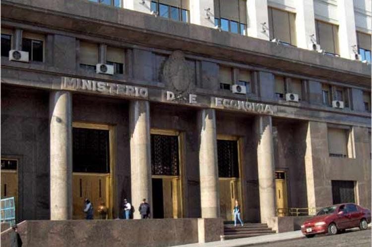 El ministerio de Economía sera escenario de la protesta de los trabajadores de Hacienda