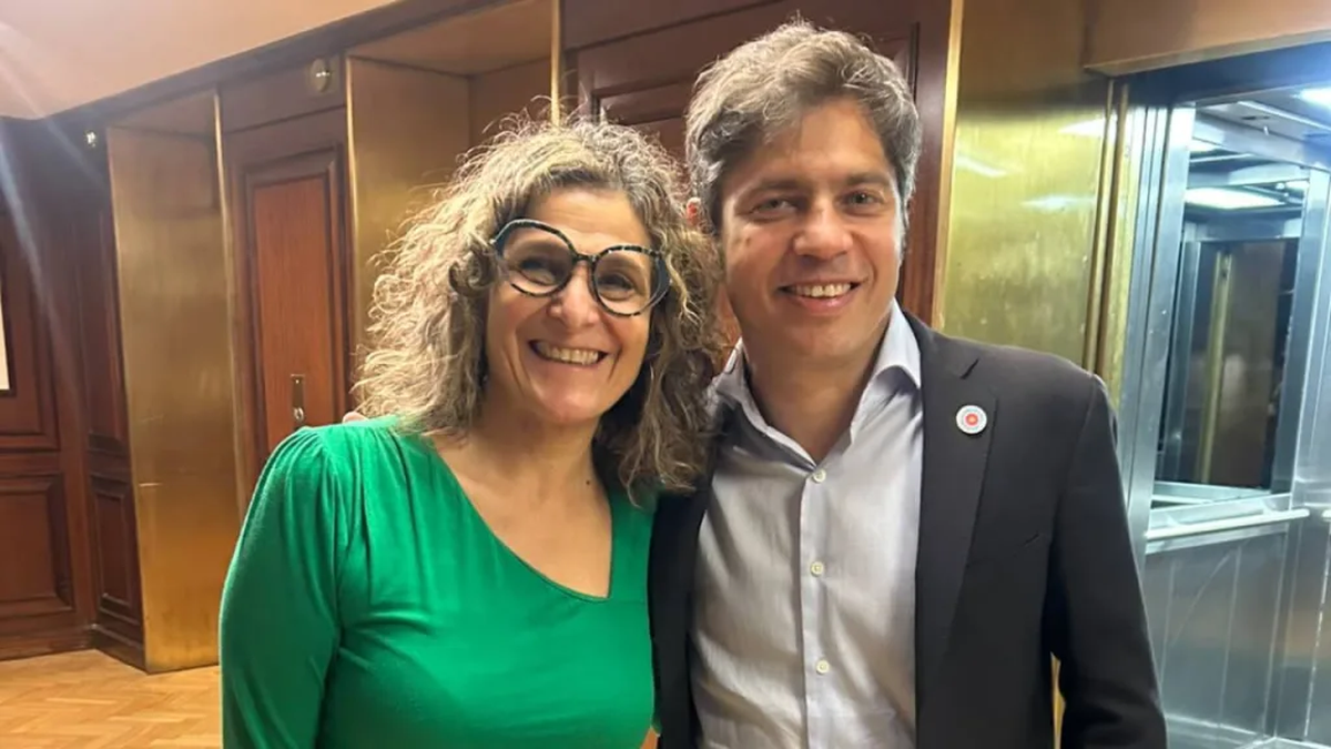 La vicepresidenta del Concejo Municipal de Rosario, Norma López, remarcó la importancia de construir un proyecto político con fuerte anclaje en la defensa de los derechos de la ciudadanía y el tejido productivo. La vicepresidenta del Concejo Municipal de Rosario, Norma López, remarcó la importancia de construir un proyecto político con fuerte anclaje en la defensa de los derechos de la ciudadanía y el tejido productivo. 