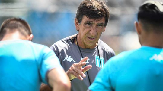 Gustavo Costas, DT de Racing