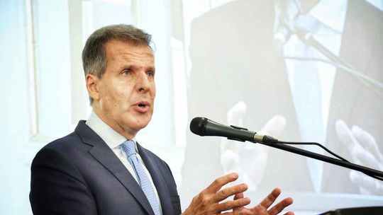 La advertencia de Martín Redrado: Dependemos mucho de los dólares financieros, seguimos de puente en puente La advertencia de Martín Redrado: Dependemos mucho de los dólares financieros, seguimos de puente en puente