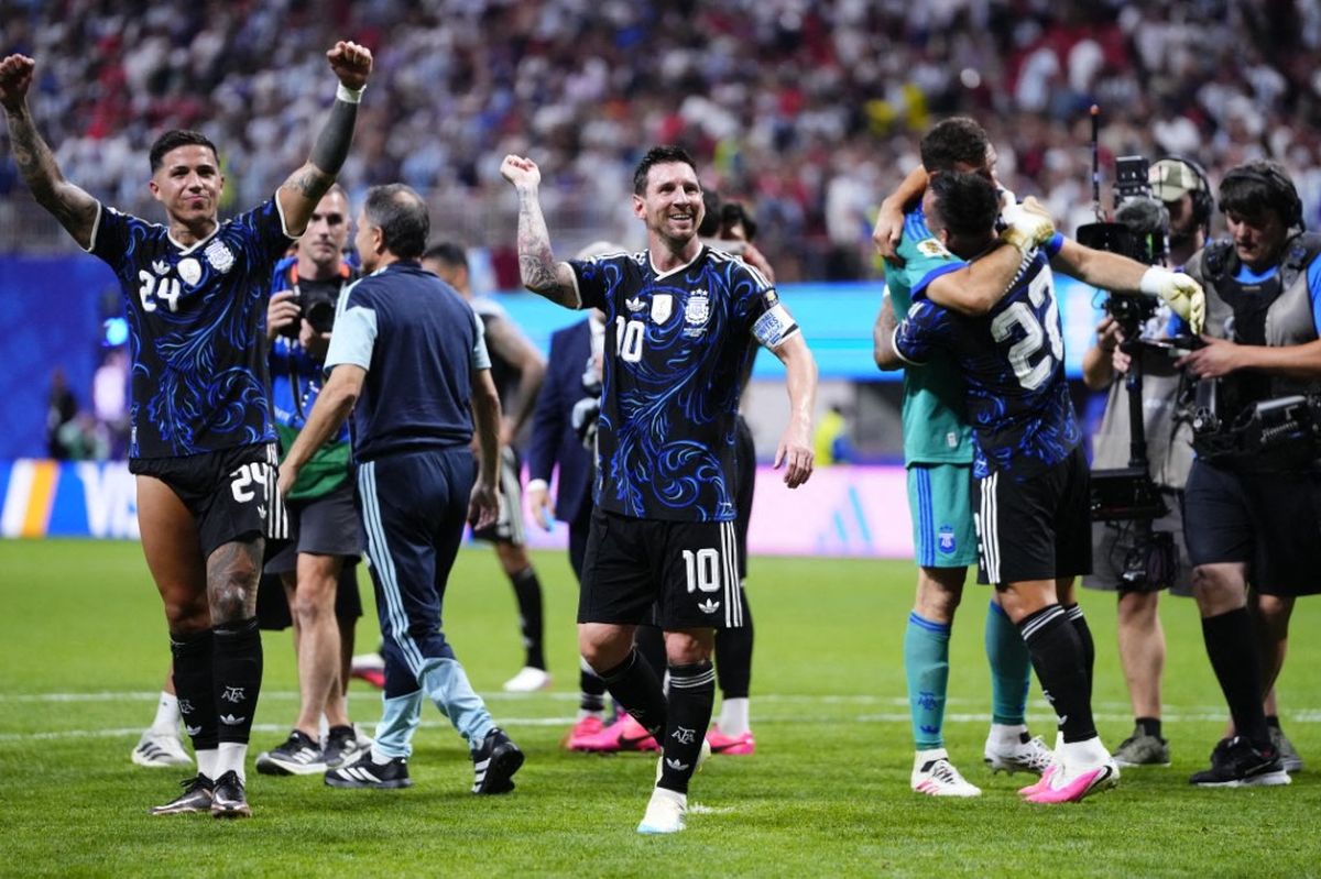 Argentina llega a su 6º victoria de 6 partidos en semifinales de Mundial. Argentina llega a su 6º victoria de 6 partidos en semifinales de Mundial.