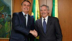 altText(Bolsonaro le propuso a Alberto F. reunirse el 01/03 en la asunción de Lacalle Pou)}