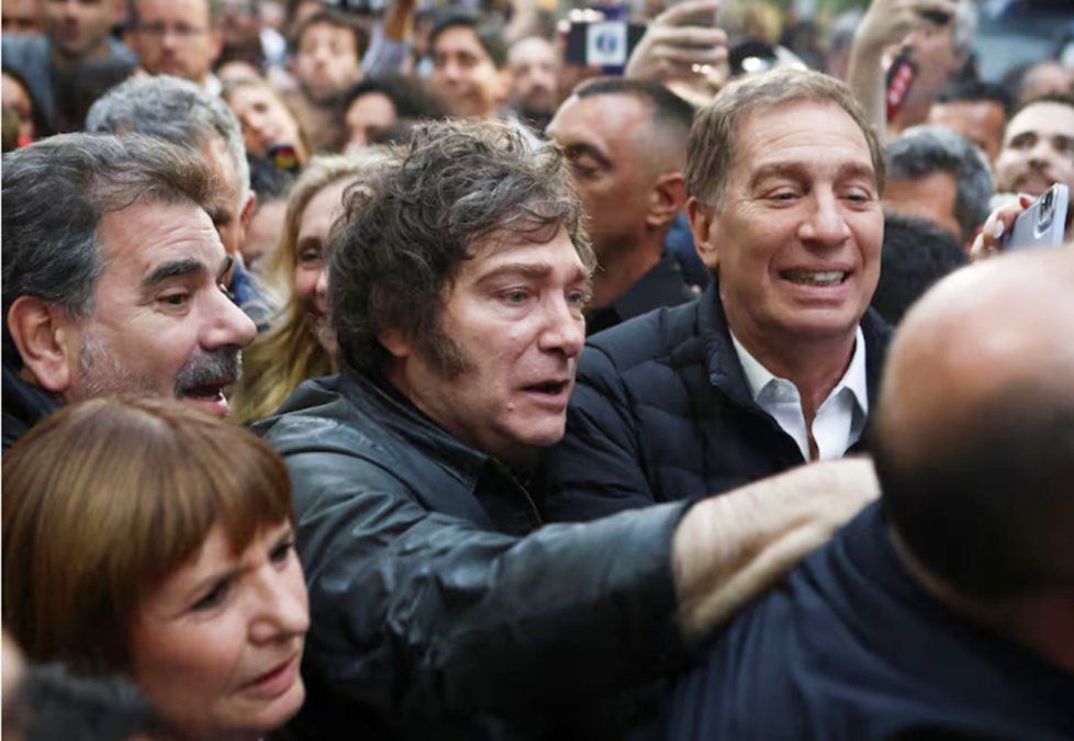 Diego Santilli, Javier Milei y Cristian Ritondo. Diego Santilli, Javier Milei y Cristian Ritondo.