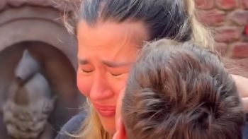 El novio de Jimena Barón la sorprendió en Disney con un regalo muy especial