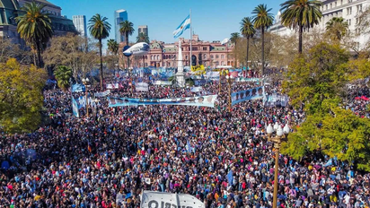  Tras el ataque a CFK, el FdT volverá a marchar