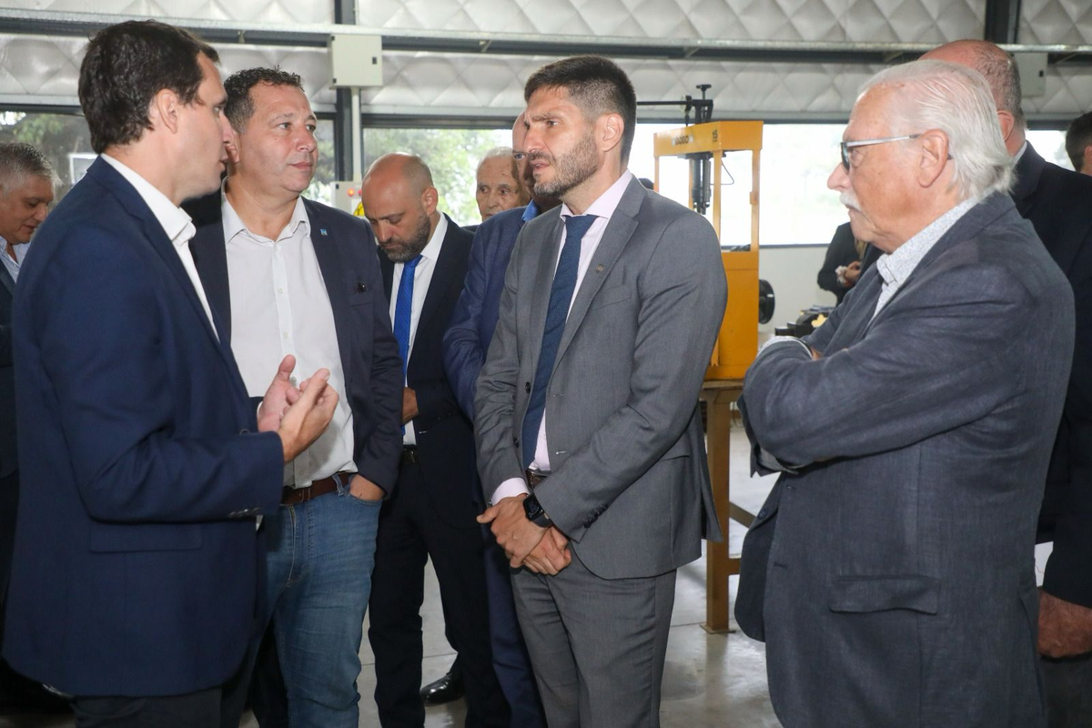 Buen visto de Pullaro. Buen visto de Pullaro. 