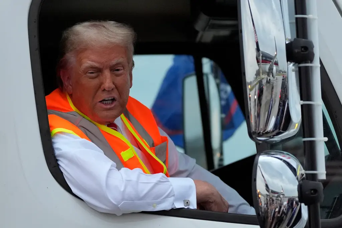 Biden calificó de “basura” a los partidarios de Trump durante una llamada el lunes. Biden calificó de “basura” a los partidarios de Trump durante una llamada el lunes.