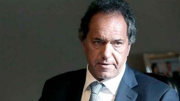 Daniel Scioli. Daniel Scioli.