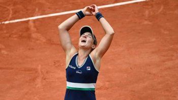 desde el puesto n° 131, podoroska hace historia: le gano a la n° 5 y llego a semis desde el puesto n° 131, podoroska hace historia: le gano a la n° 5 y llego a semis