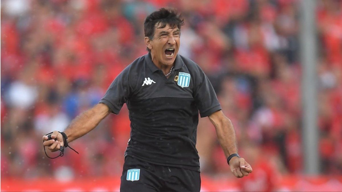 Racing y Gustavo Costas van por todo (pueden quedarse con poquito o nada)