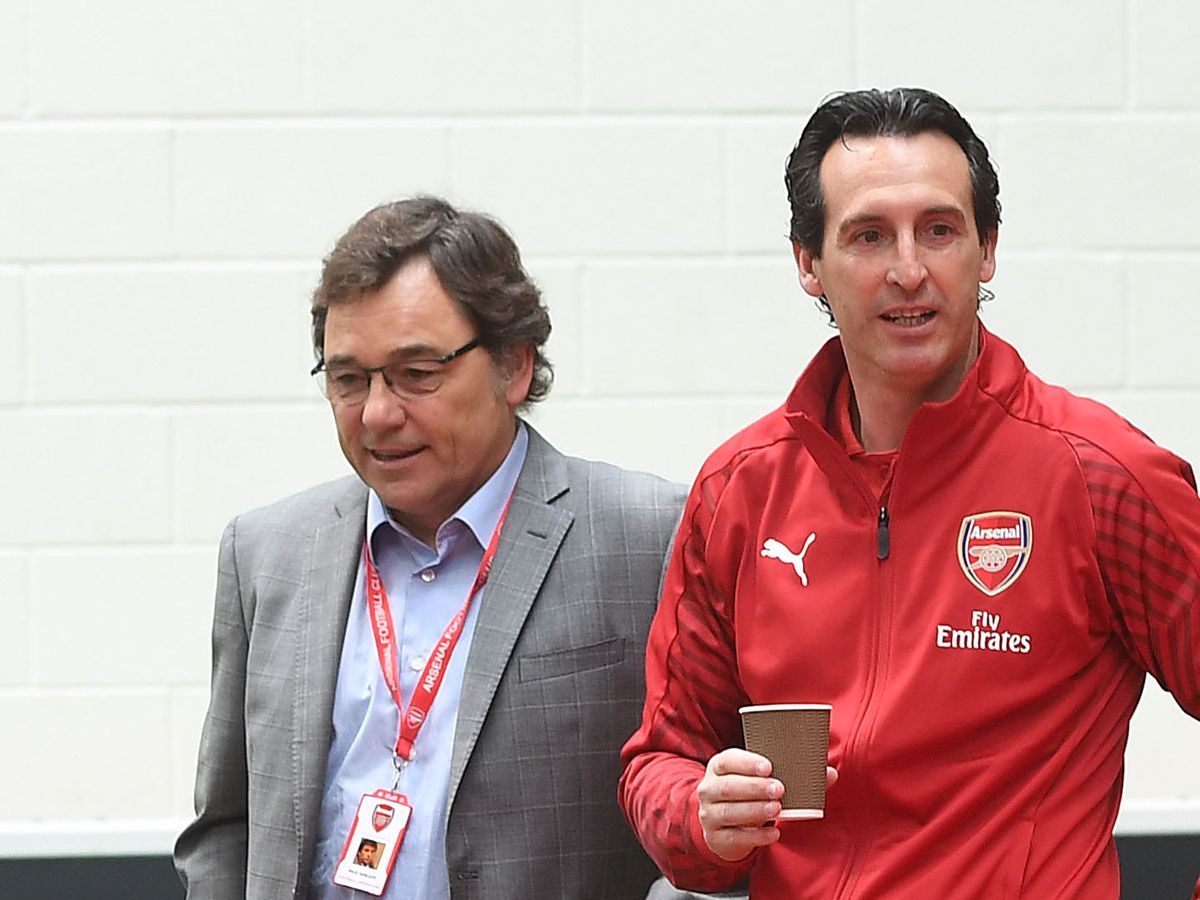Raúl Sanllehí junto a Unai Emery: No les fue bien en el Arsenal FC. Raúl Sanllehí junto a Unai Emery: No les fue bien en el Arsenal FC.